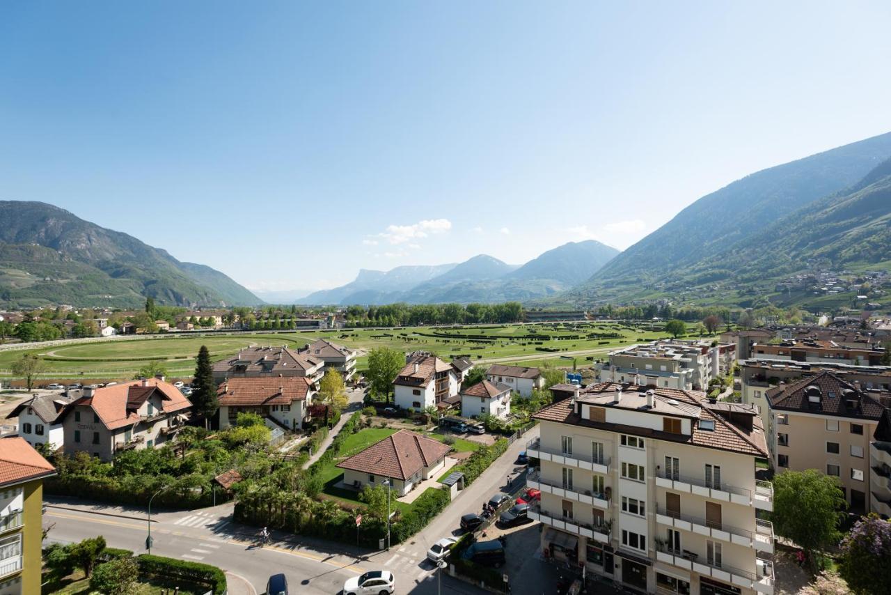 Avista Apartments Sky Merano Bagian luar foto